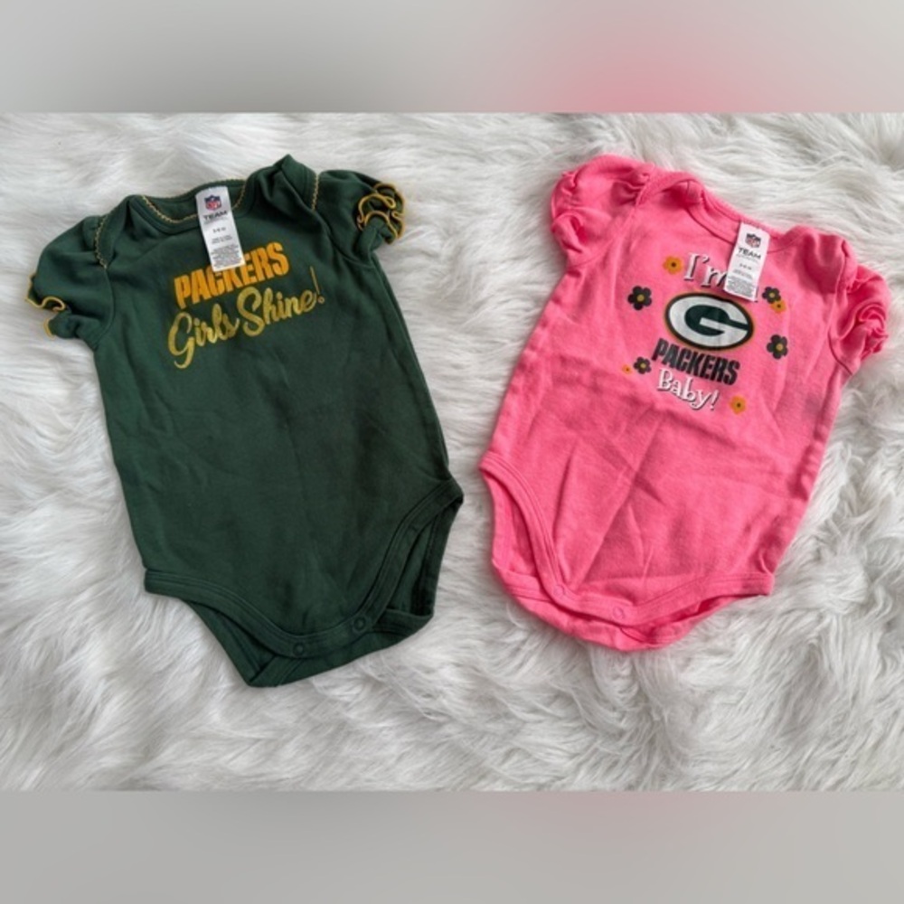 Bundle (2) NFL Packers Baby Onesie